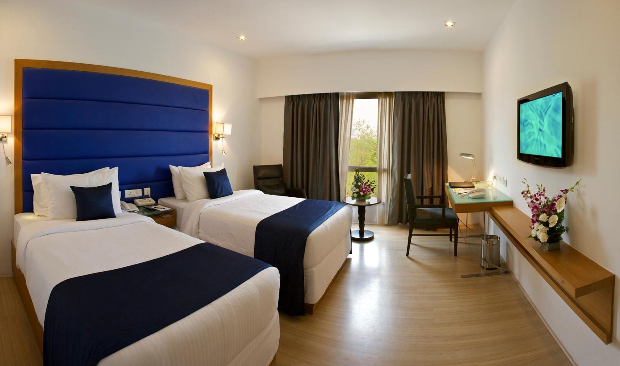 Peerless Hotel Haidarábád Kültér fotó